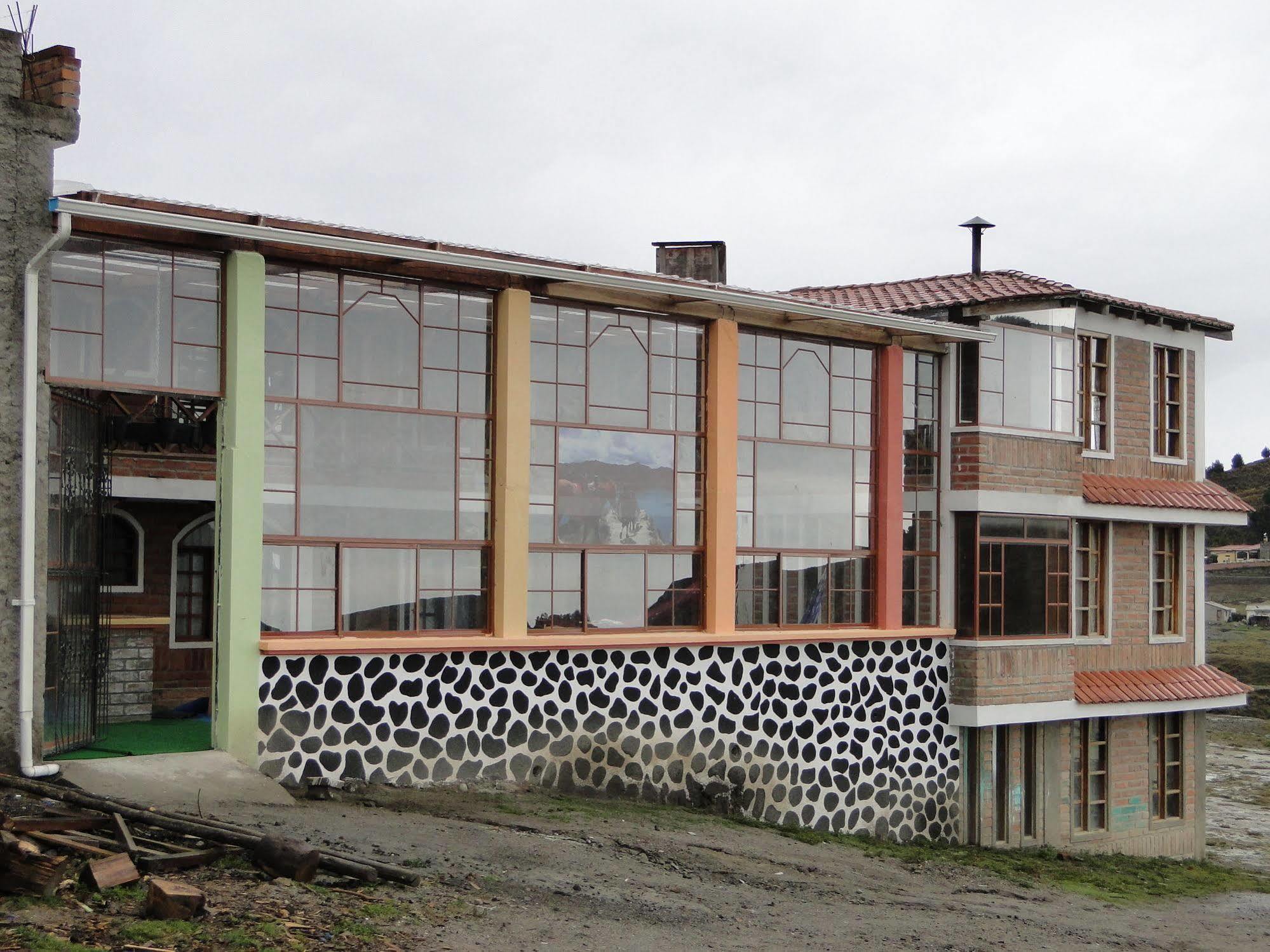 Hosteria Chukirawa Quilotoa Exterior photo