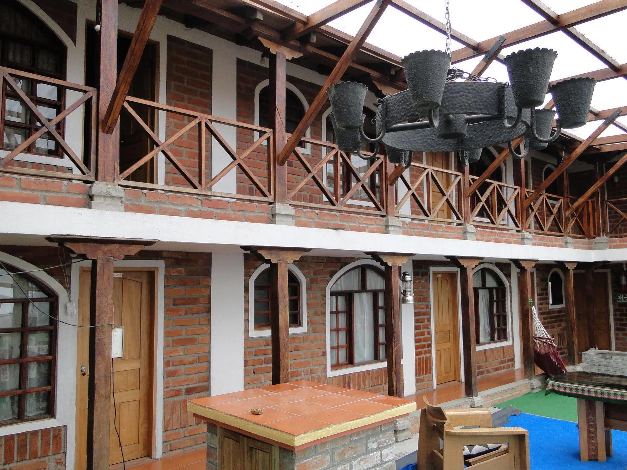 Hosteria Chukirawa Quilotoa Exterior photo